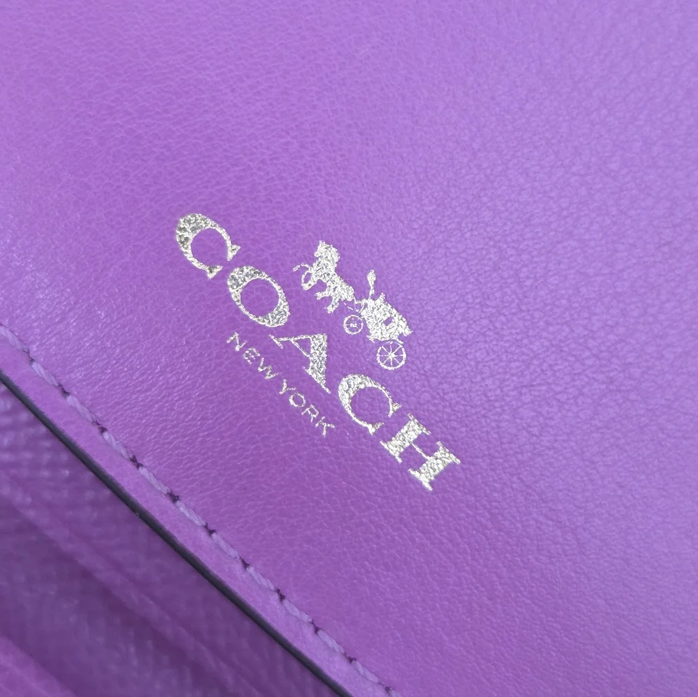 Coach Trifold Wallet 💜 - Picture 6 of 12